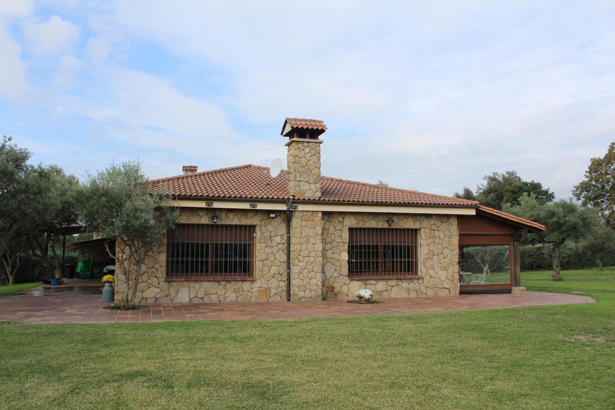 La Huertarrona Apartment Candeleda Bagian luar foto